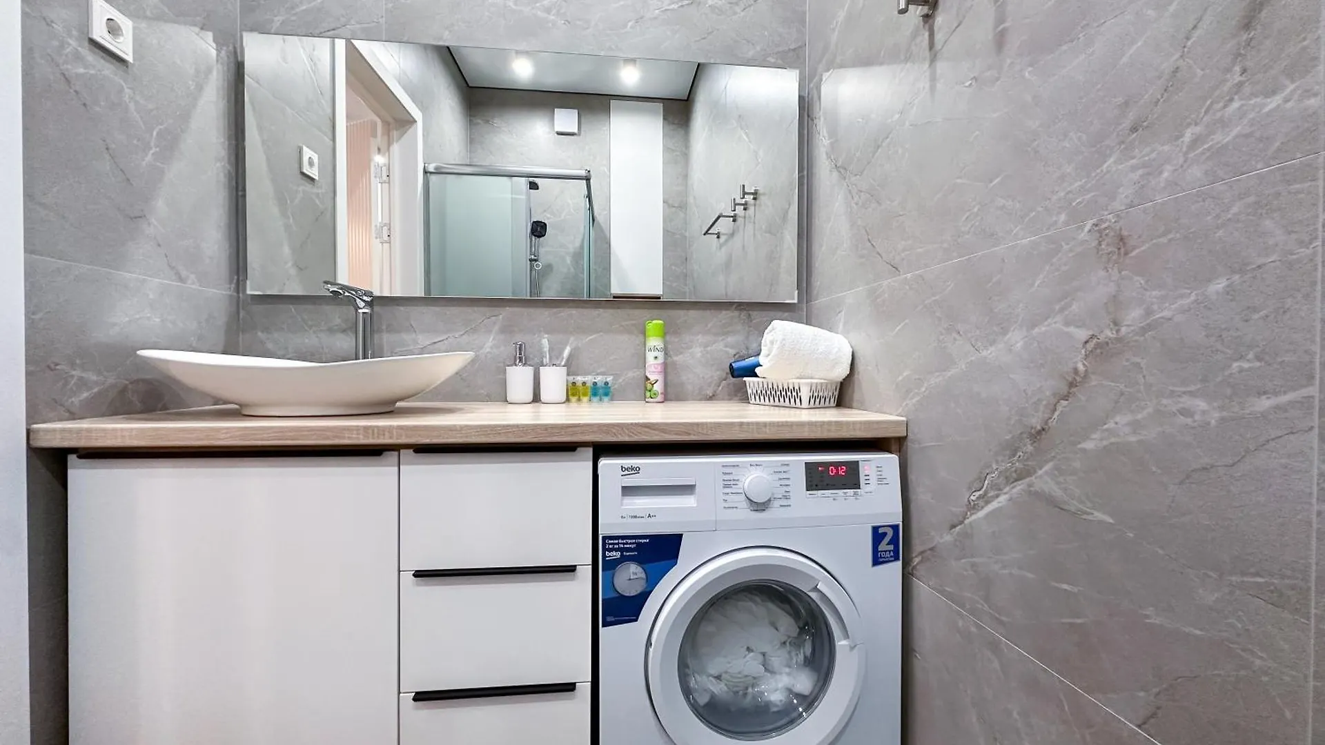 Apartment Современная Студия В 2 Минут До Мега Парка Almaty Kazakhstan
